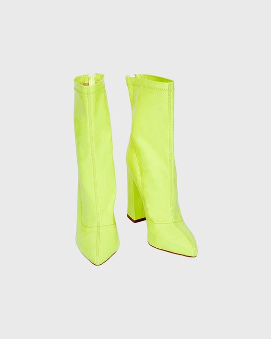 Pretty Little Thing Pointy ankle boots