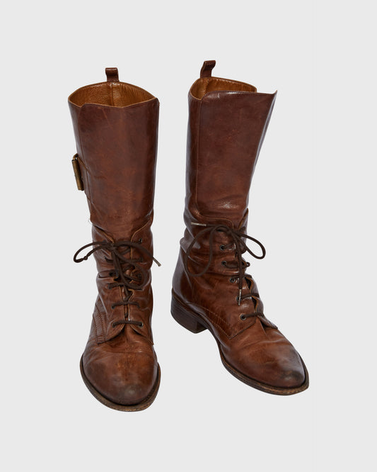 IRU Midi lace up flat sole boots