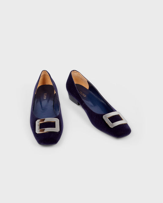 Floyd Pumps With Silver Hardware