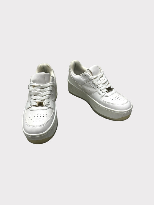 Bershka Chunky Sole Sneaker with Chain